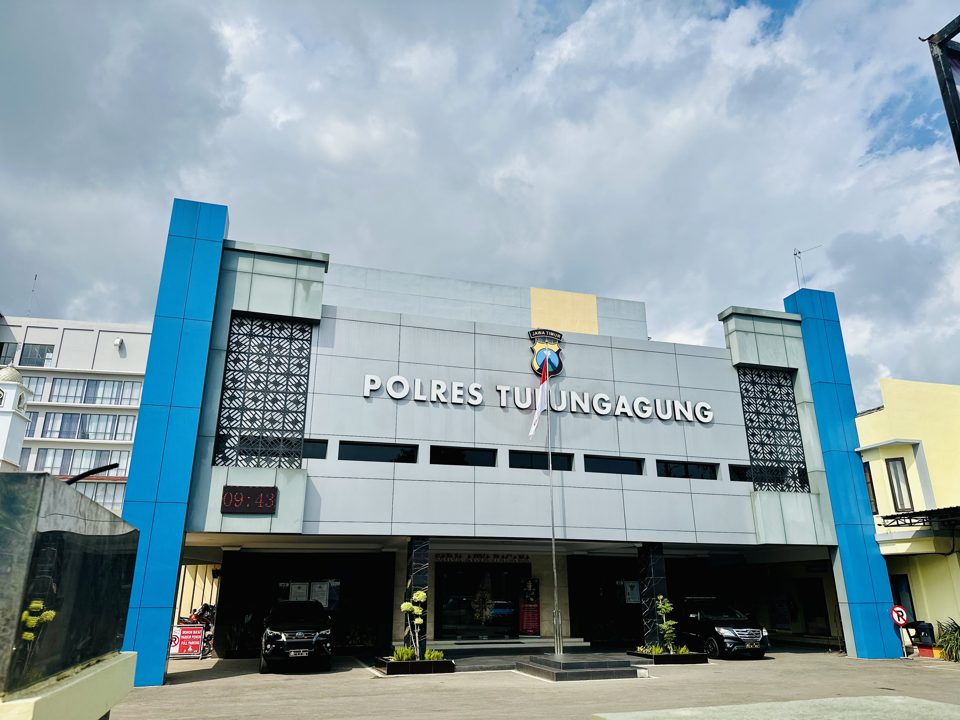 Gedung Polres Tulungagung